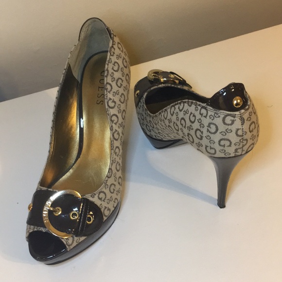 GUESS Women’s Peep-Toe Pumps - Picture 1 of 8